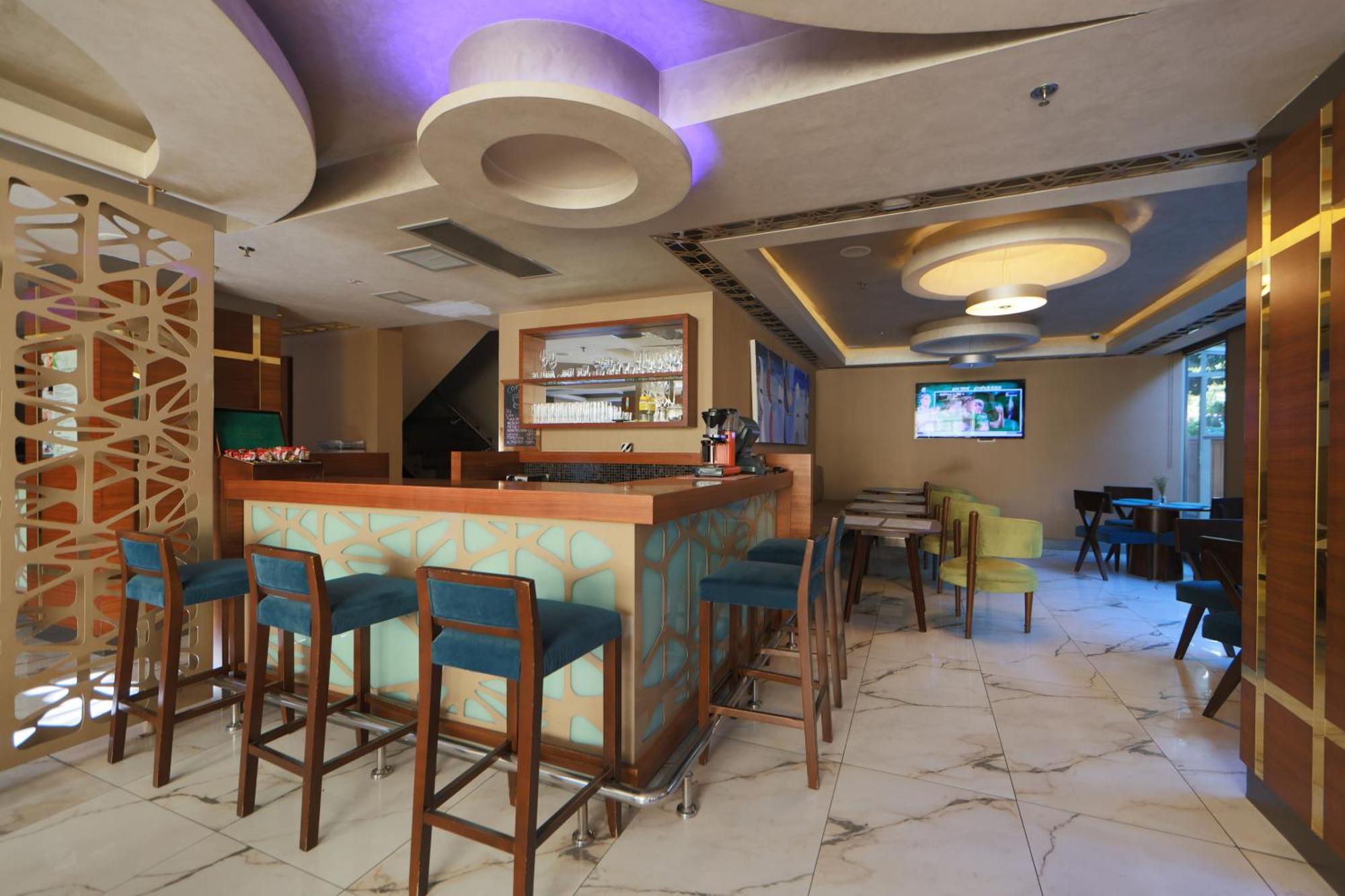 Taba Luxury Suites And Hotel — Photos 2
